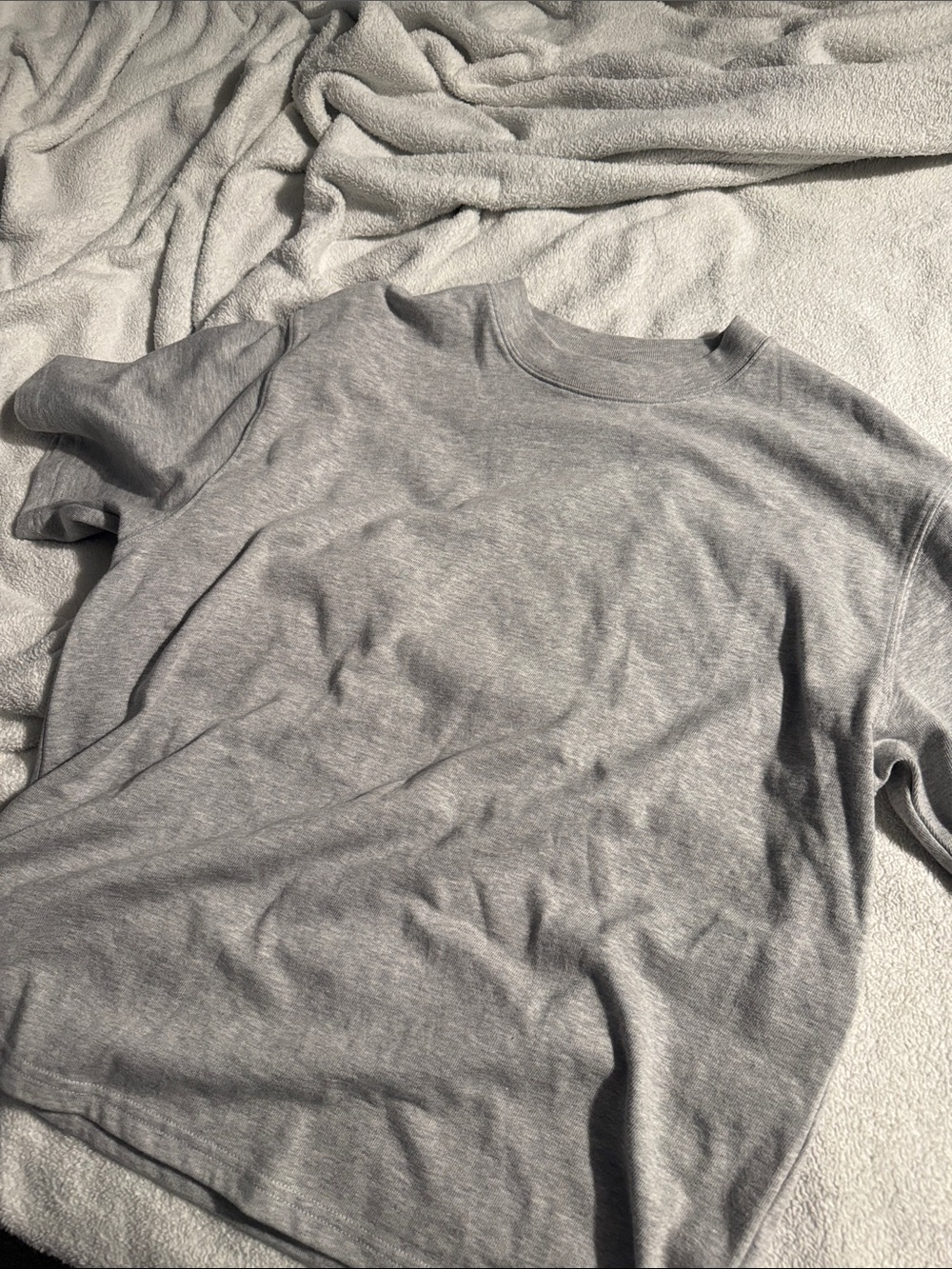 Aritzia TNA Light Heather Gray Crewneck
